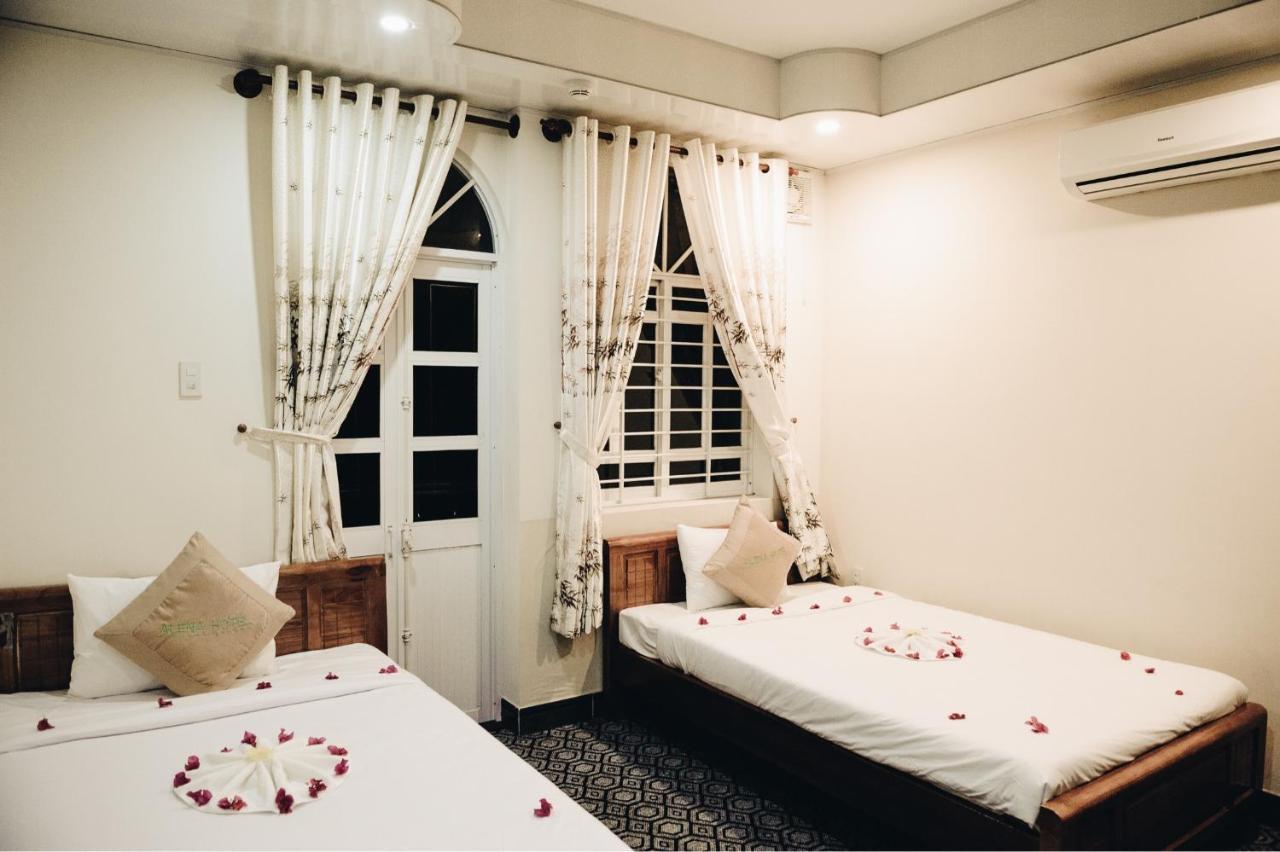 Mui Ne Alena Bungalow Hotel Фантхьєт Екстер'єр фото